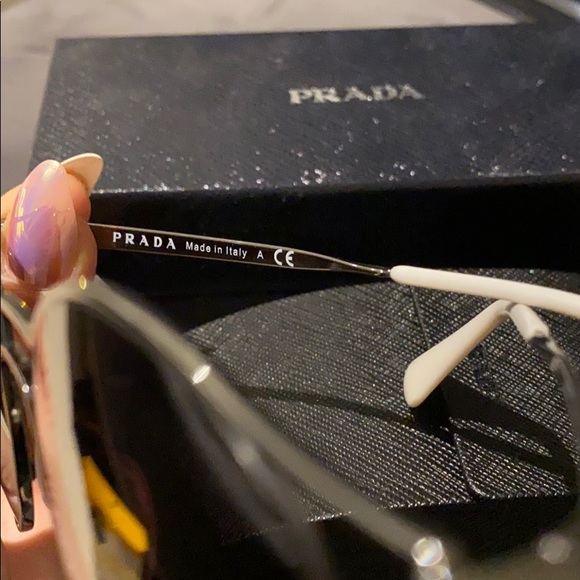 SOLD - Picture 4 of 4